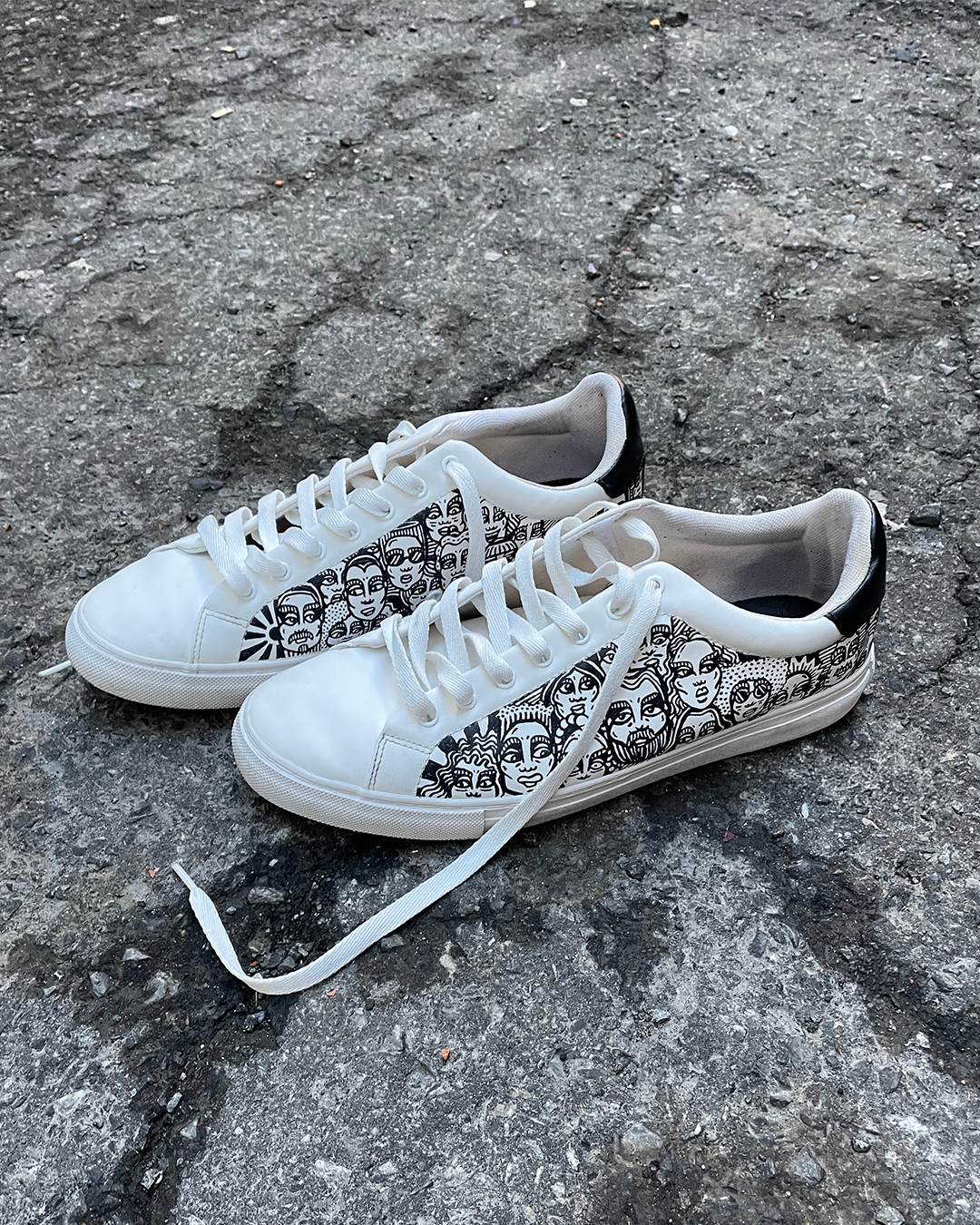 Sneakers