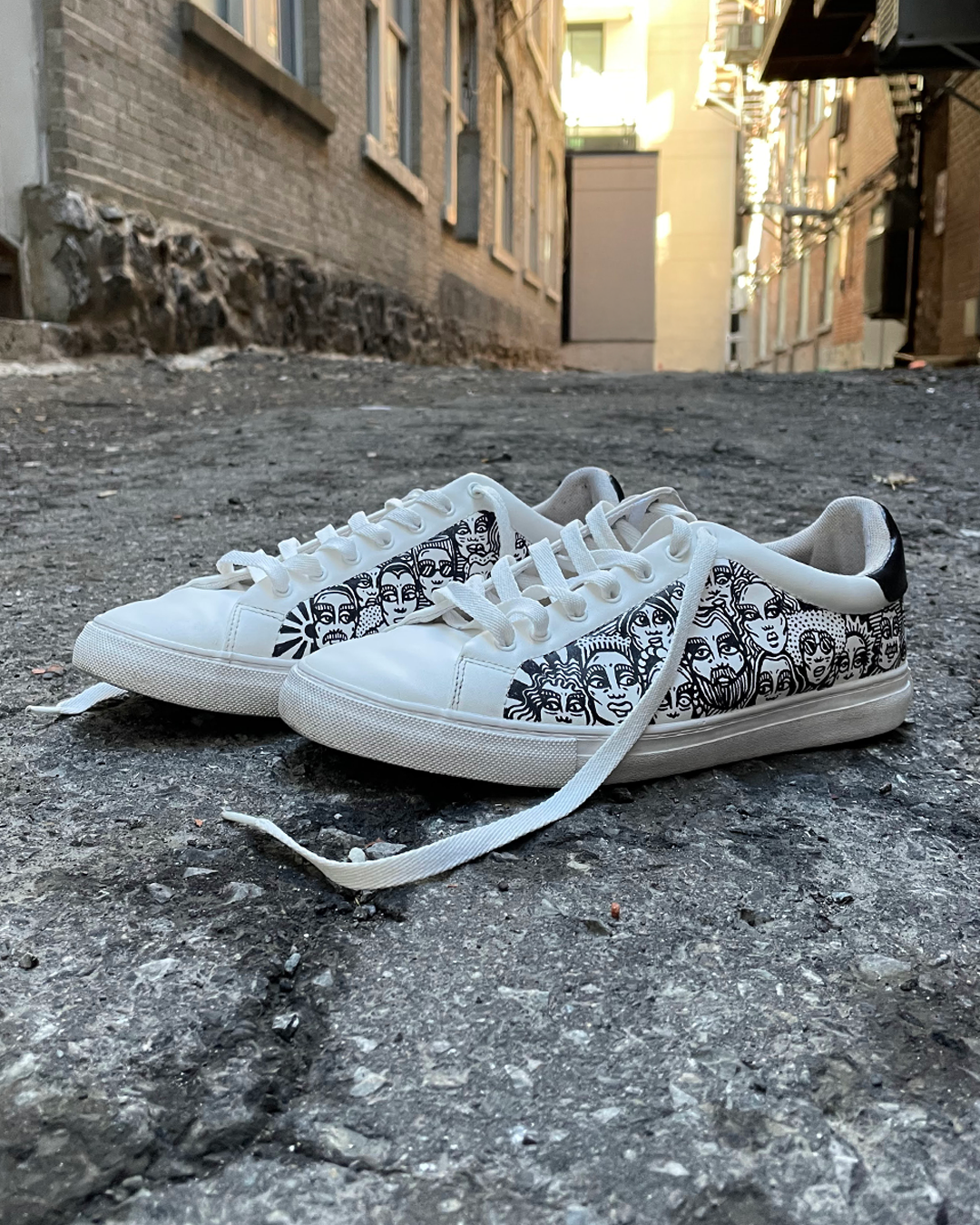 Sneakers
